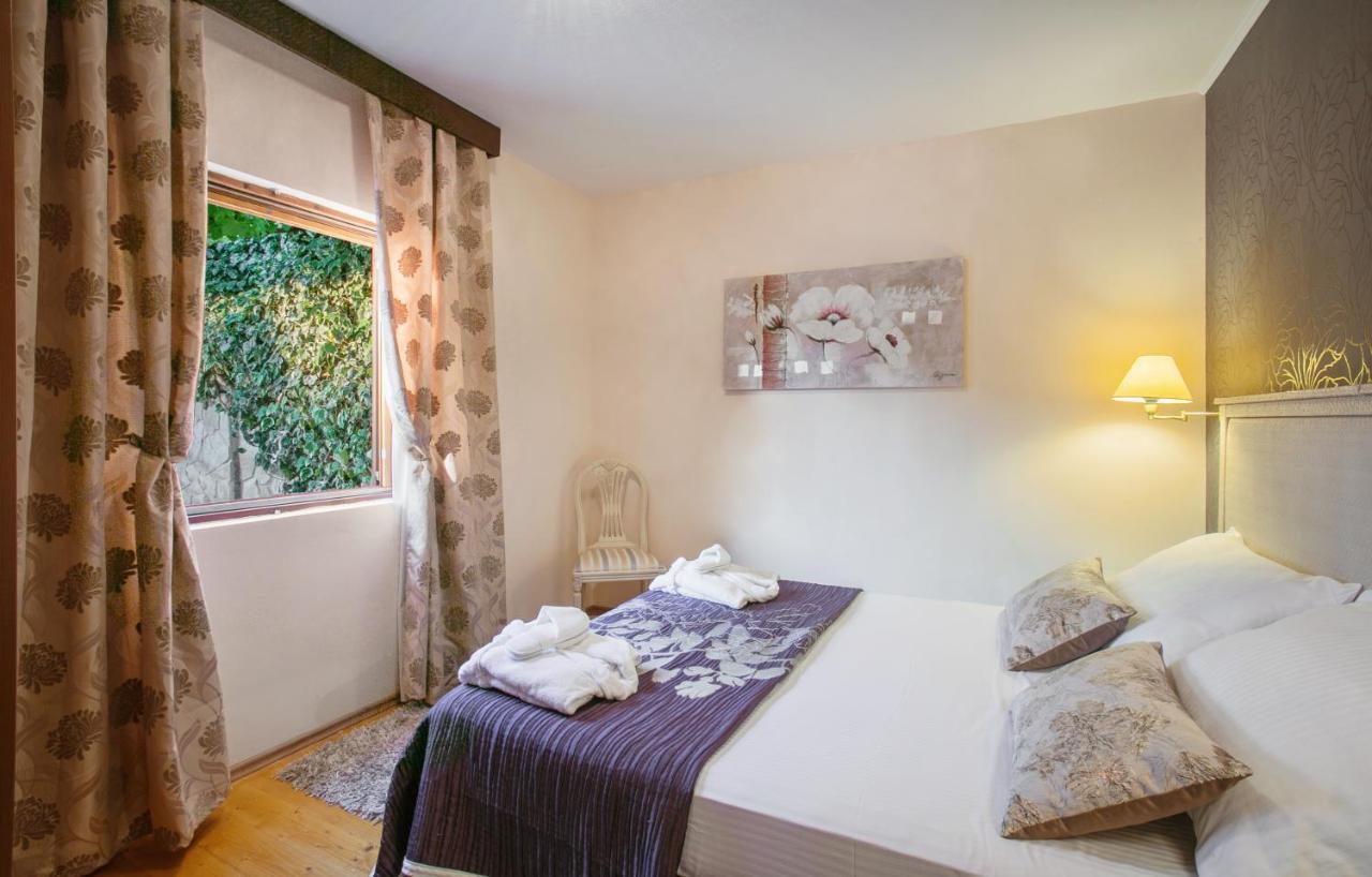 Golden View Luxury Apartment Maslinica Exterior foto